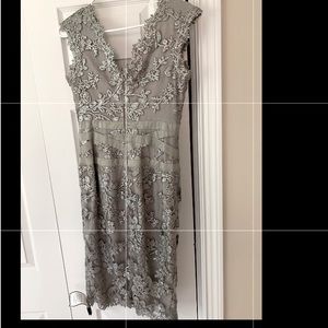 Tadashi Shoji gray lace dress